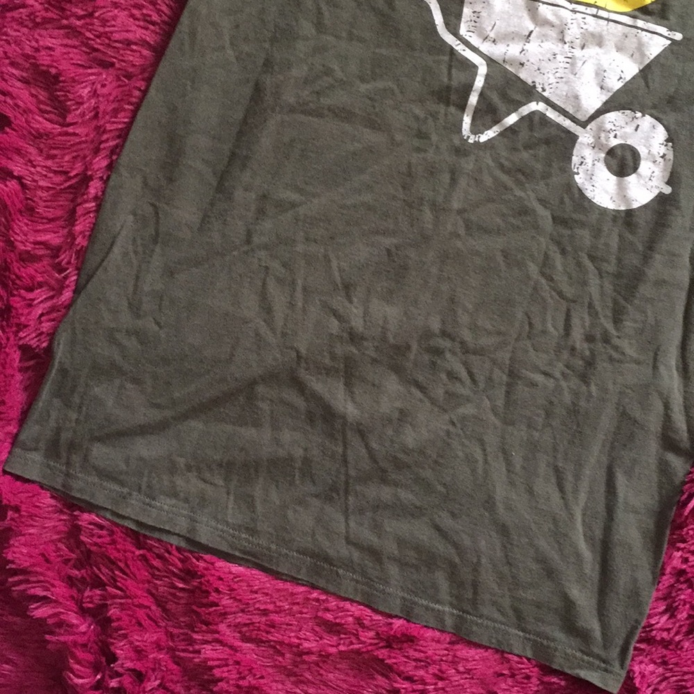 WFM Whole Kids Foundation olive green t-shirt - Picture 3 of 8
